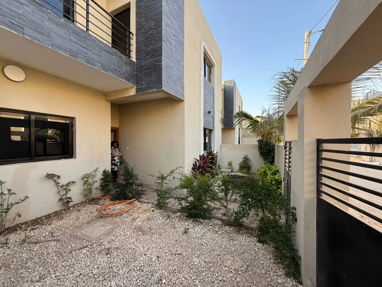 Villa R+1 de 174 m2 à vendre Almadie2 kounoune jamais habitée