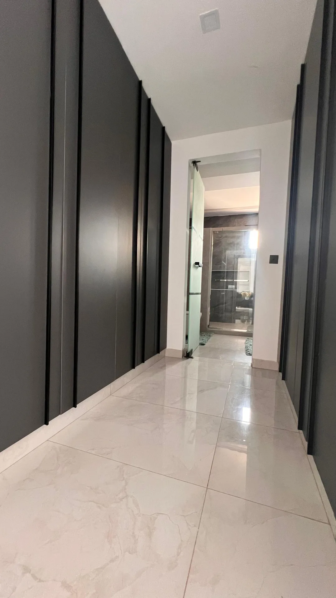 Résidence Haut Standing JURA – F5 A 270m² – Cité Africa