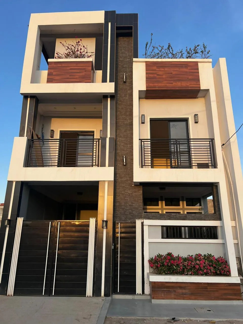 Magnifique Villa Neuve Meublée à Vendre – Mbour
