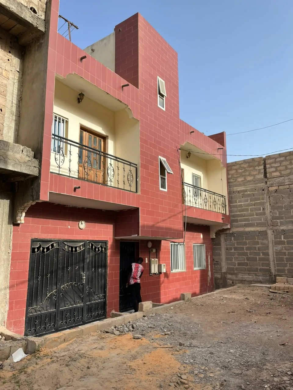 Appartement meublé à louer – Jaxxay (près du Djolof Chicken)